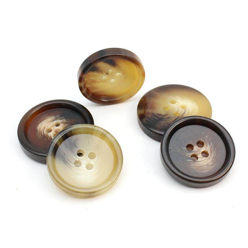 卡其花纹西装扣圆边大衣扣精致树脂纽扣风衣扣子高档黑色风衣纽扣,纺织面料/辅料/配套,服装纽扣,淘宝优惠券,粉丝福利购,淘宝优惠卷