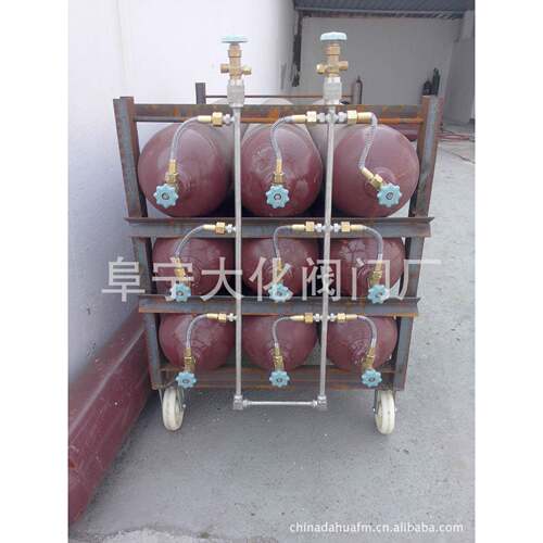 厂家销售汇流排，气体汇流排.CNG汇流排.氧气汇流排、氮气汇流排
