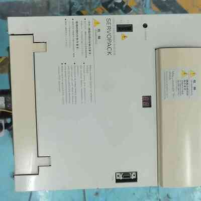议价安川伺服驱动器VS-656 MR5 37KW 400V