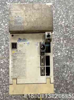 伺服驱动器 VS-626M5 CIMR-MR5D2011