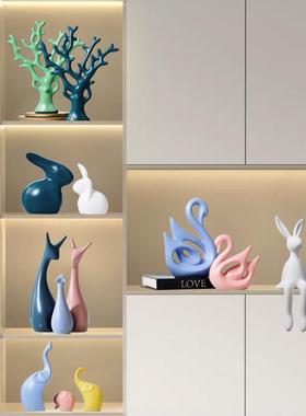 北欧轻奢现代客厅电视柜酒柜玄关办公室桌面创意家居装饰品小摆件