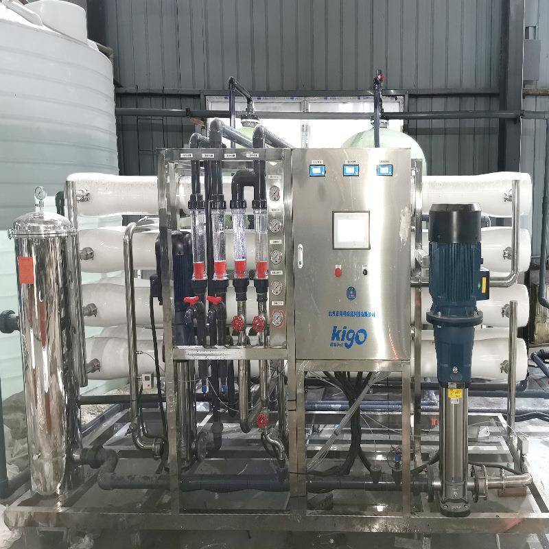 宜昌厂家2吨5吨10吨反渗透纯水设备光学镜头清洗用纯水机