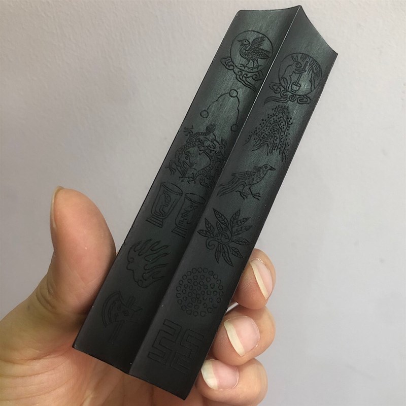 上庄老胡开文墨厂墨块墨条徽墨纯松烟书画墨礼品墨 2两有虞十二章