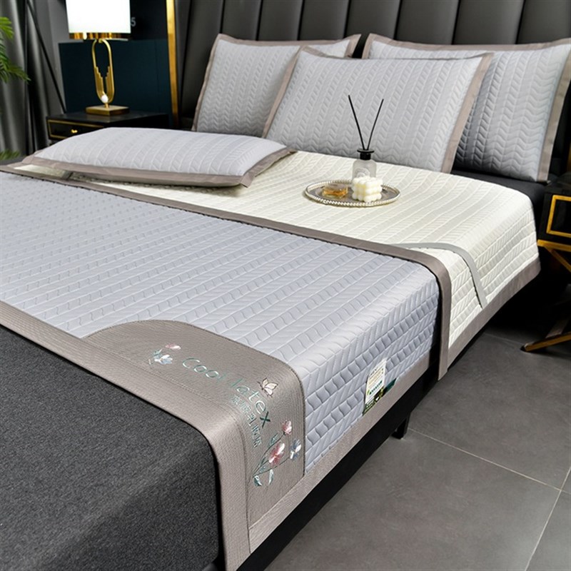 优选夏季高端乳胶凉席三件套凉感丝空调席刺绣床单款可水洗折叠冰