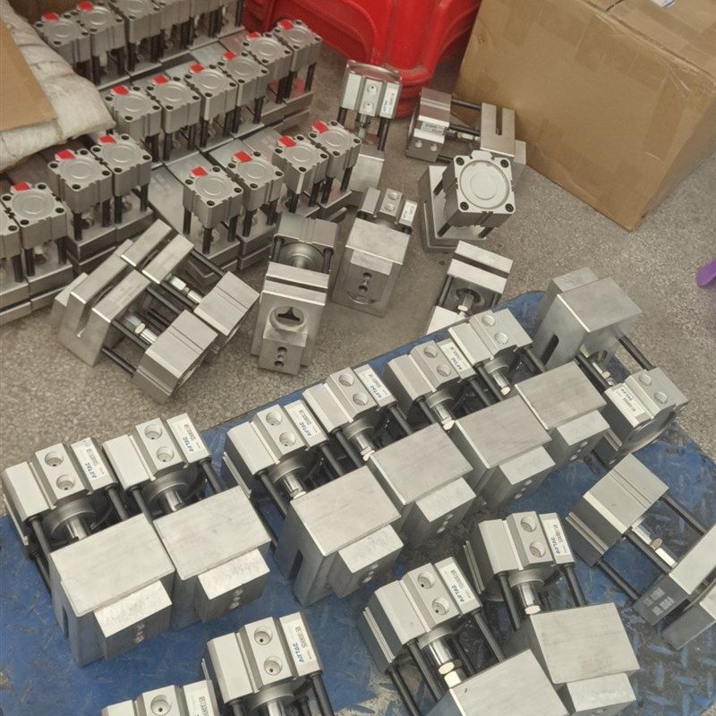 制袋机气动打孔器1-10mm小圆孔过料150塑料袋胶袋机冲孔器打孔机