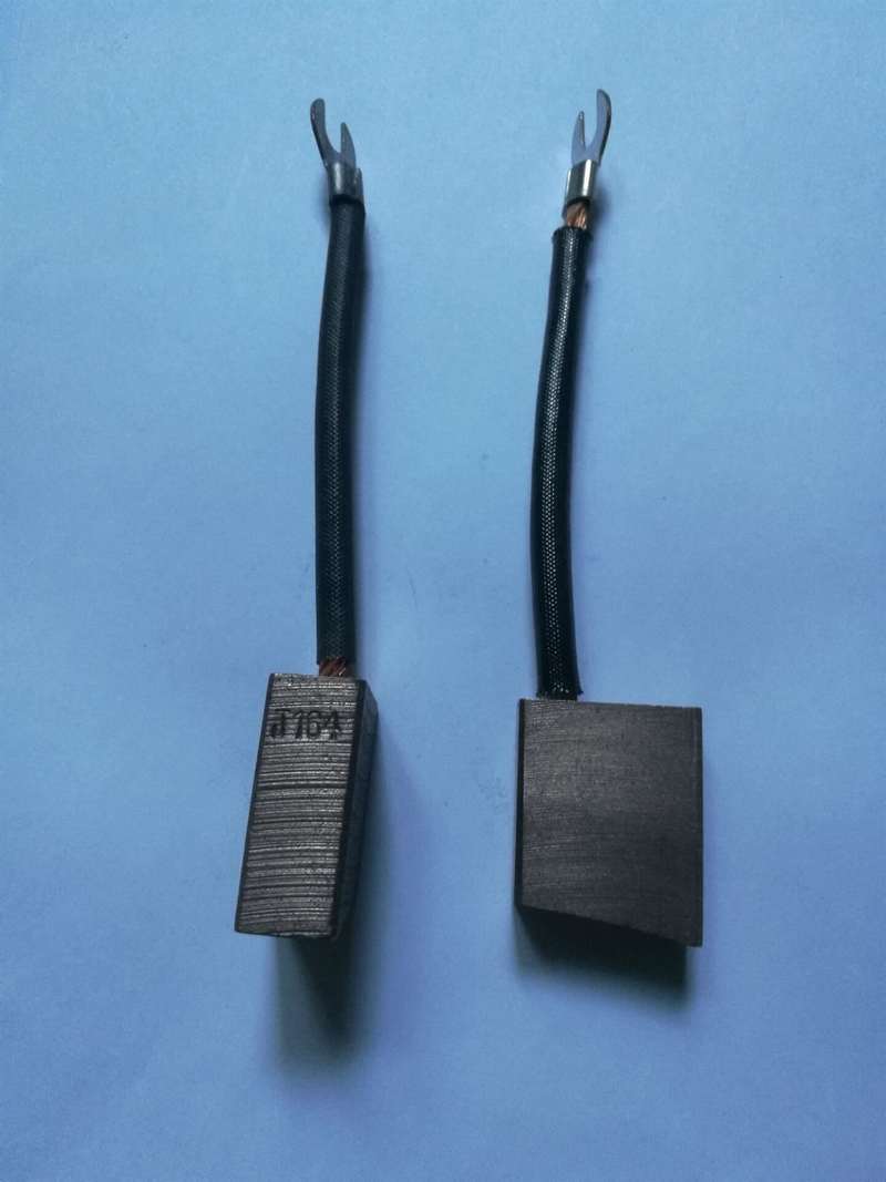 2021直4流电机马达碳刷 j164 16*32*40 叉车碳刷