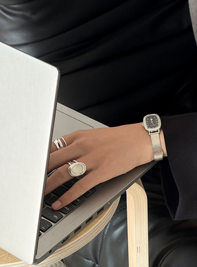 【新年礼物】职场小方糖手表时尚轻奢钢带女士石英表高级送女友