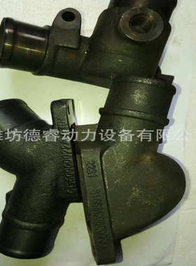 潍坊WD615 WP10发动机柴油机配件61568C060022水泵水管接头