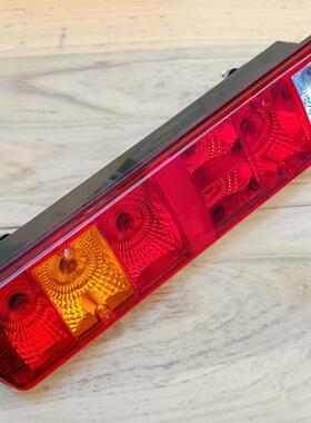 适配重汽豪沃后尾灯总成灯泡款HOWO原车灯泡380防水煞车转向尾灯