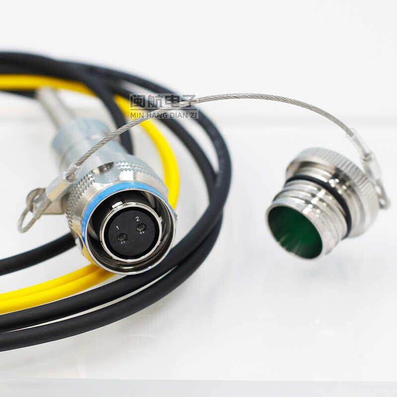 J599系列光纤J599/26KB02B1N-2FC-APC-2-0.5m  单模  厂家直销