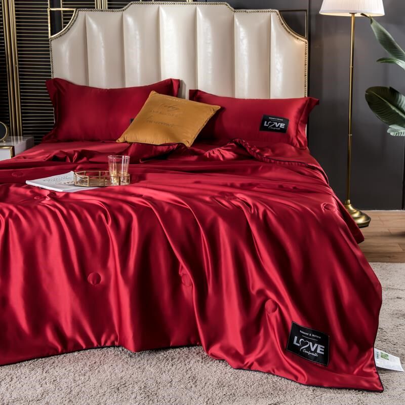 精选红色夏凉被结婚被子喜被夏季冰丝空调被四件套婚庆夏天薄被子