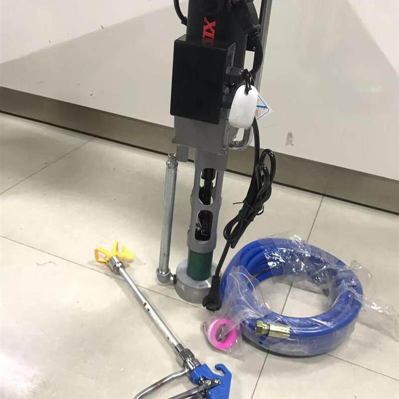 小型手提款防水喷涂机,不需要接气泵,插电就可喷涂
