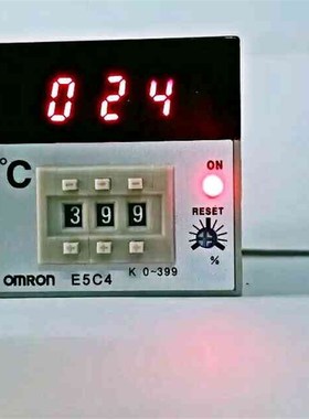 OMRON温控器E5C4-R20K K0~399数显温控仪烤箱拨码电子温度控制器