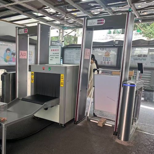六区带灯校园安检门液晶显示带摄像头通过式金属探测门安检设备厂