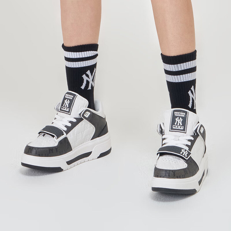 MLB官方正品男鞋女鞋2025冬季新款运动鞋厚底休闲鞋板鞋3ASXCMM4N