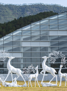 优选抽象梅花鹿玻璃纤维动物雕塑户外园林景观小品房地产装饰品麋