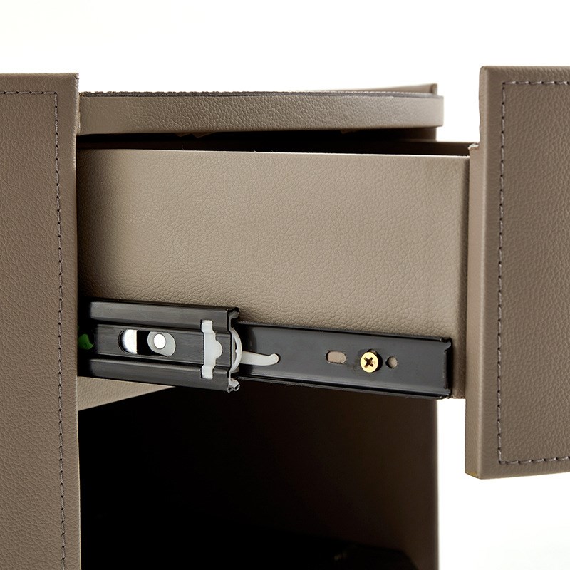 意式极简圆形马鞍皮床头柜高端设计师卧室床边柜创意小型储物边柜