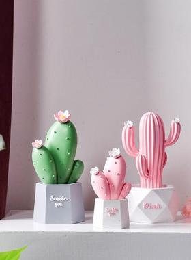 北欧风仙人掌树脂摆件家居客厅创意酒柜电视柜装饰品办公室小摆设