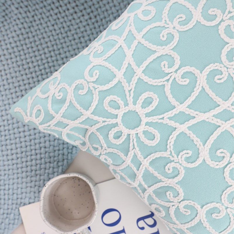 清新雅致蓝色小花抱枕套不含芯方枕客厅沙发抱枕靠枕靠垫腰枕