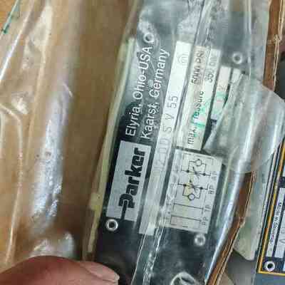 议价FM2-DDK-V55 CPOM2-DDV56 RDM2PT16KVG15 PARKER派克电磁阀维