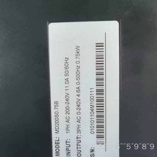 变频器MD200S0.75B，几乎，功能完好无维