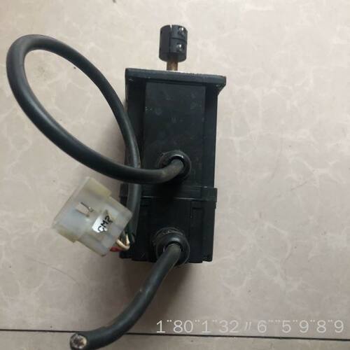 YASKAWAUSAREM-01DN2X电机UTOPH-