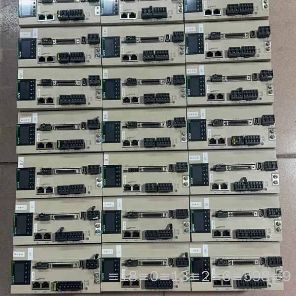 99新禾川 SV-X3EB200A-A2   驱动器2KW议价 - 实物图