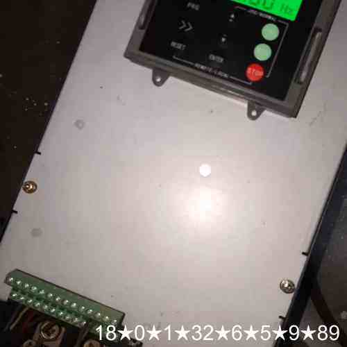 易控5000变频器22KW，成色如图，缺风扇，个人感觉有