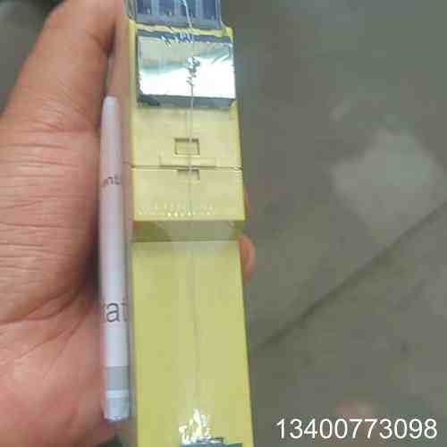 PILZ皮尔兹PZE DM X4VP安全继电器，型号7772议价