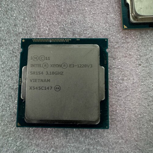 {议价}e3 1220v3 ，成色如图