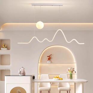 饭厅吊灯2025年新款家用吧台简约现代高端大气酒店前台接待月球灯