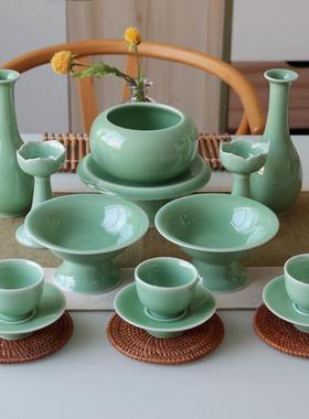 龙泉青瓷香道佛具用品蜡烛台佛具佛堂摆件圣水杯高脚果盘香炉套装