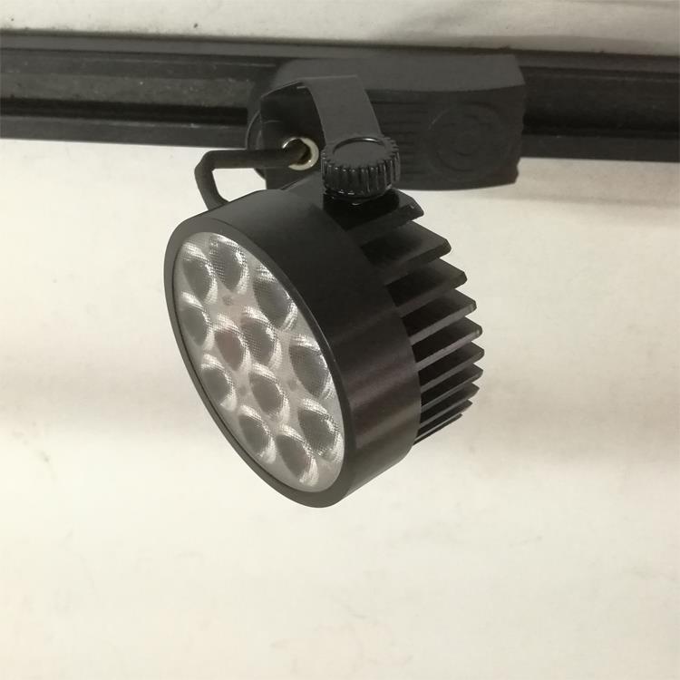 小巧12瓦轨道射灯宽电压110V220V两线通用电泳黑白暖光白光自然光