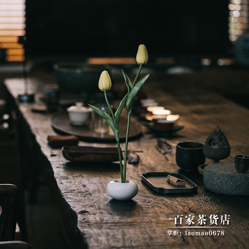 不二学古花器花小钱丨碧珠 花留为古币造型圆润饱满小巧瓷花瓶