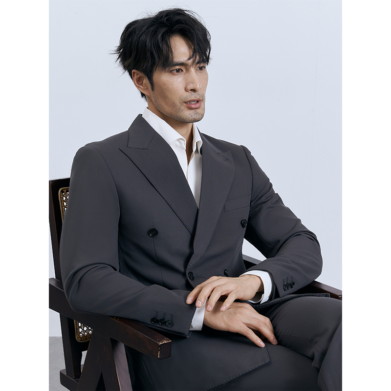 枪驳领双排扣西装套装灰色商务婚礼宴会免熨烫双开关叉休闲秋季单