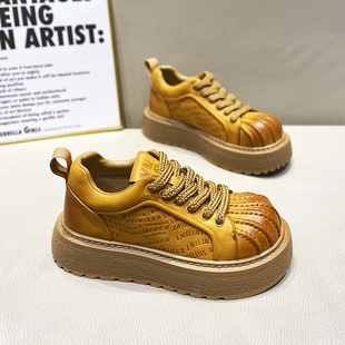 2025潮牌男士黄色厚底休闲鞋潮流百搭印花增高系带运动鞋时尚男鞋