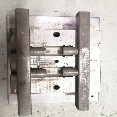 防水插头模具 室外景观灯插头模具 LED灯带模具 LED灯条模具