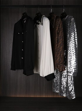 样板房衣帽间衣柜陈列软装道具展示展厅饰品搭配设计