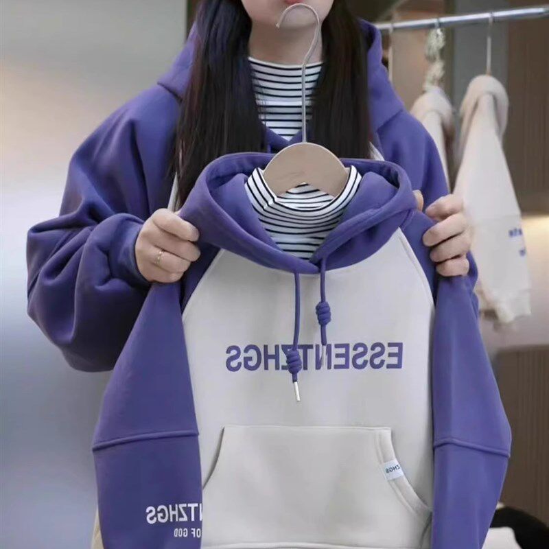 高端亲子装秋冬一家三口卫衣2024新款母女洋气大码加绒长袖家庭装