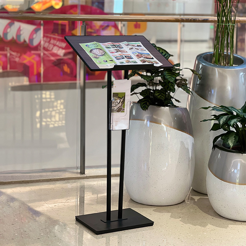 柏思顿菜单展示架酒店饭厅门口翻页菜牌落地样品屋展示中心合同公