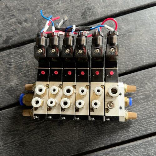 议价电磁阀4V110-064V120-064V130C-06