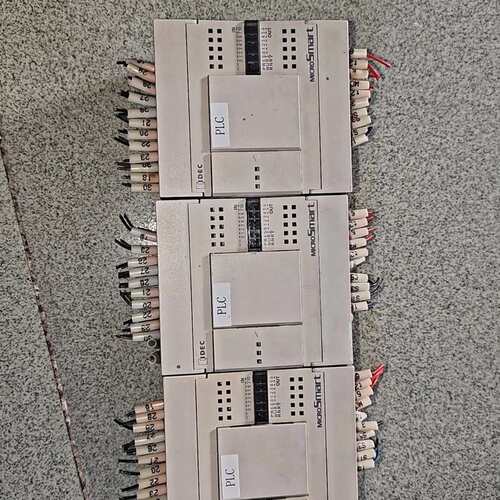 议价 PLC FC4A-C16R2，实物拍摄，功能正常，成色