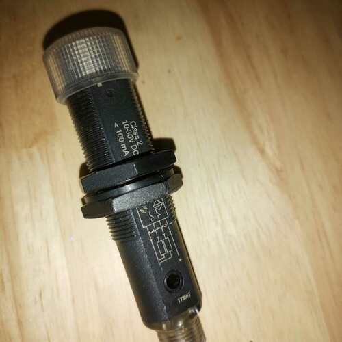 议价光电传感器 BOS00JJ