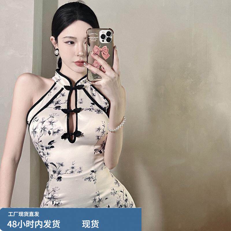2025胖mm300斤大码改良版复古印花年轻显瘦镂空短款旗袍连衣裙女