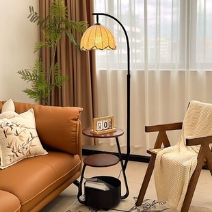 中古客厅落地灯创意沙发边高级感床头置物茶几卧室复古落地台灯