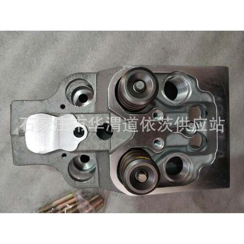 道依茨DEUTZ914发动机缸盖04235409