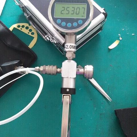 手操压力泵 0~1.6MPa/0~2.0MPa手钳式/手持便携式压力校验仪