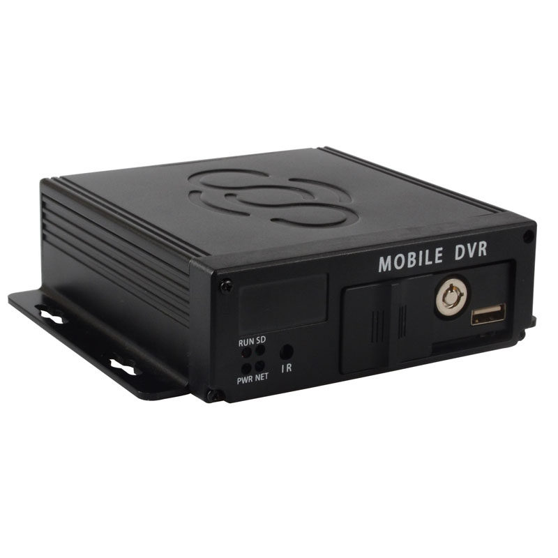 四路AHD车载SD卡录像机行车记录仪1080P高N清货车校车客车监控主