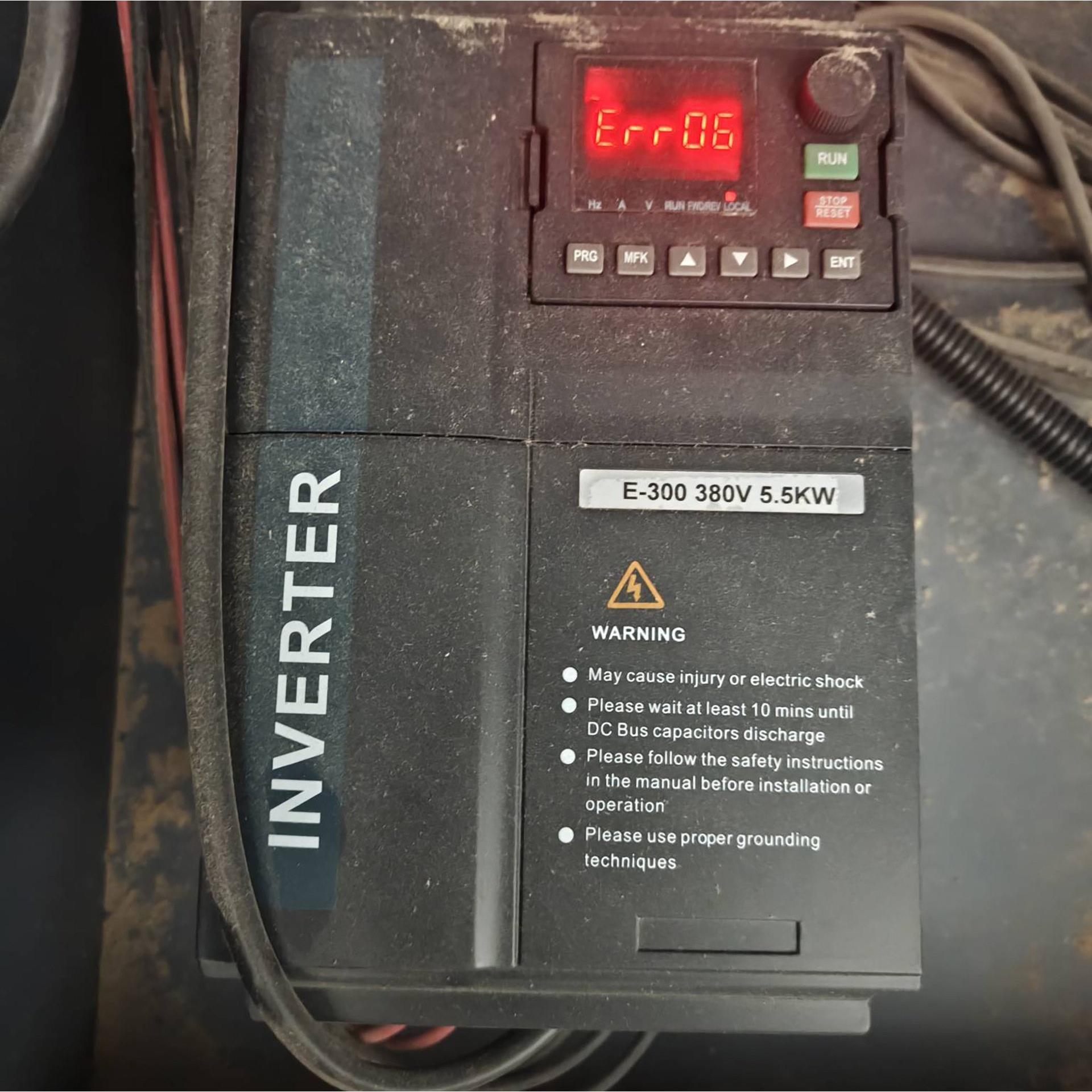 E-300变频调速器 TZM-4T5.5G/7.5P欧利诺变频器全新原装