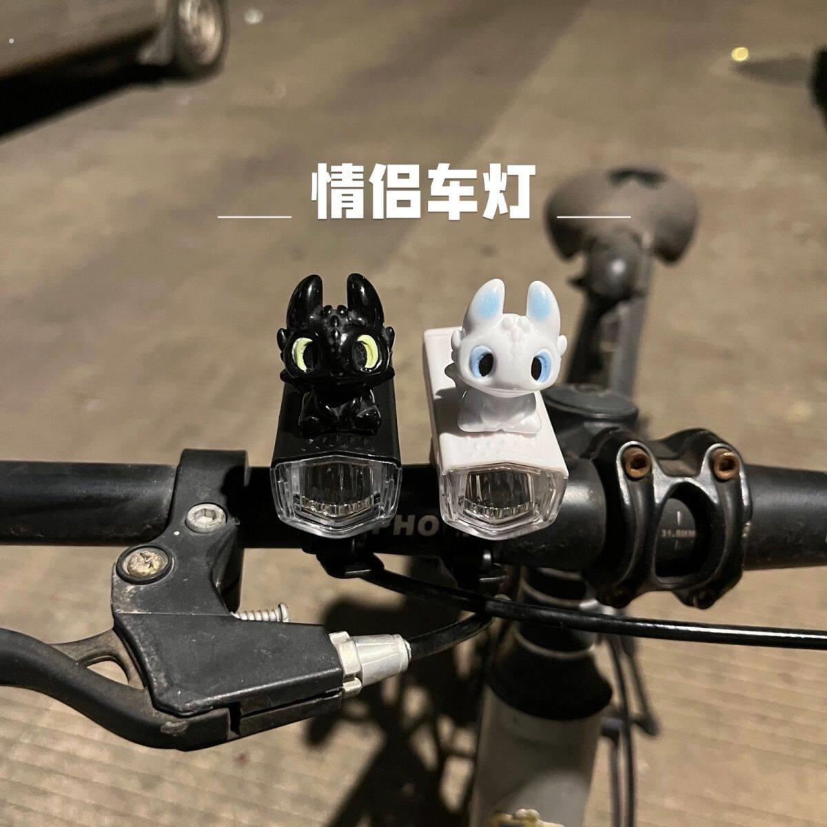 无牙仔夜骑自行车装饰灯电动车个性创意萌趣挂件骑行创意车把摆件